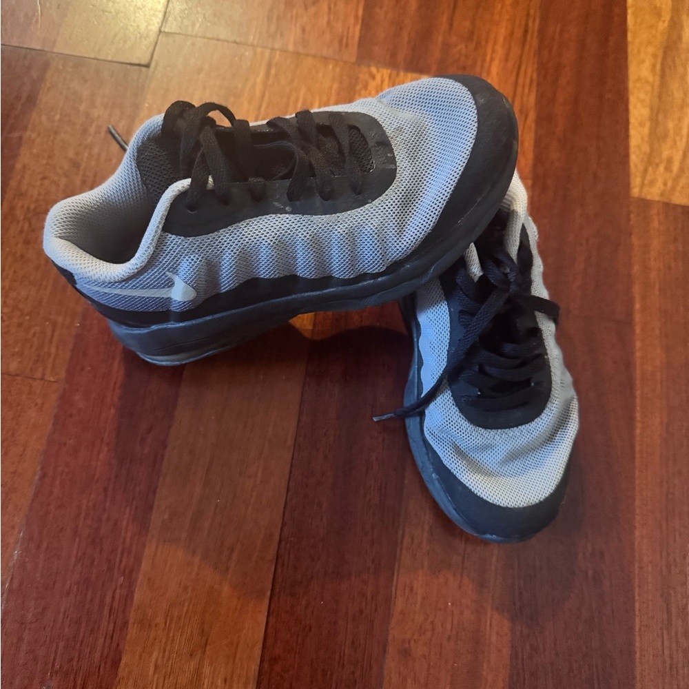 Nike Black and Gray Sneakers